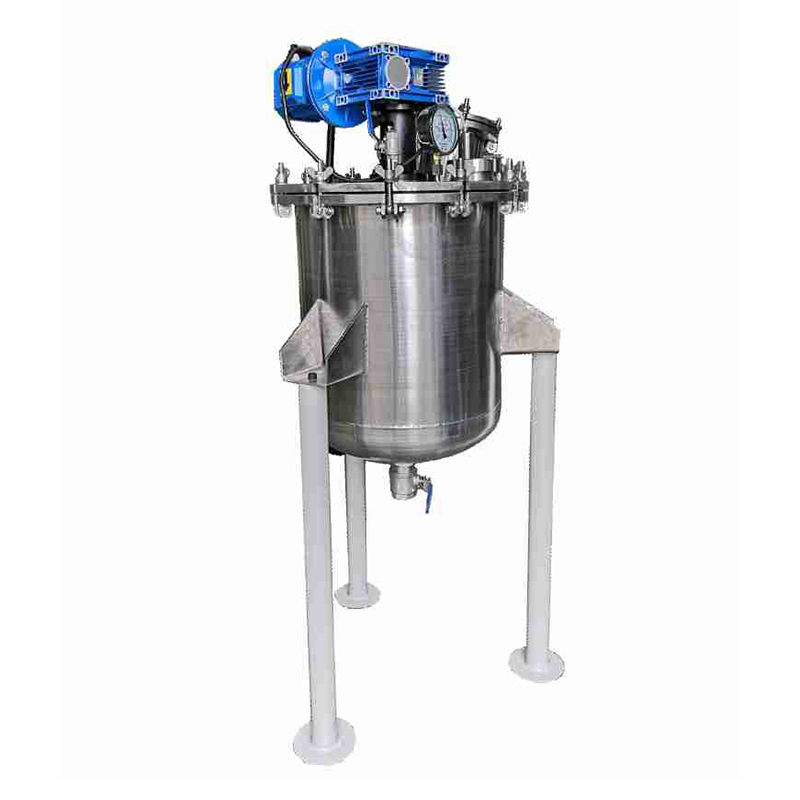 Elastomer pre-polymer reactor