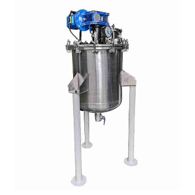 Elastomer pre-polymer reactor